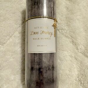 Inspirational Candle with Gold Cross